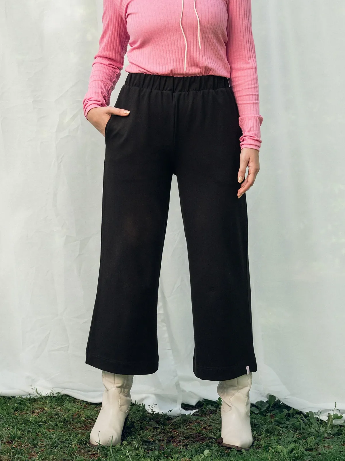 Housut>Aarre Anna Culottes - Black