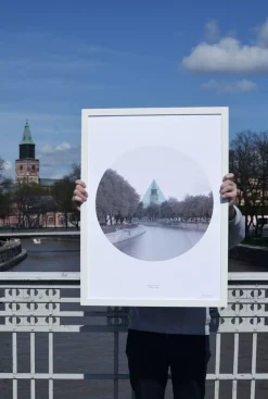 Julisteet/printit>Saana ja Olli Aurajoki ennen - juliste