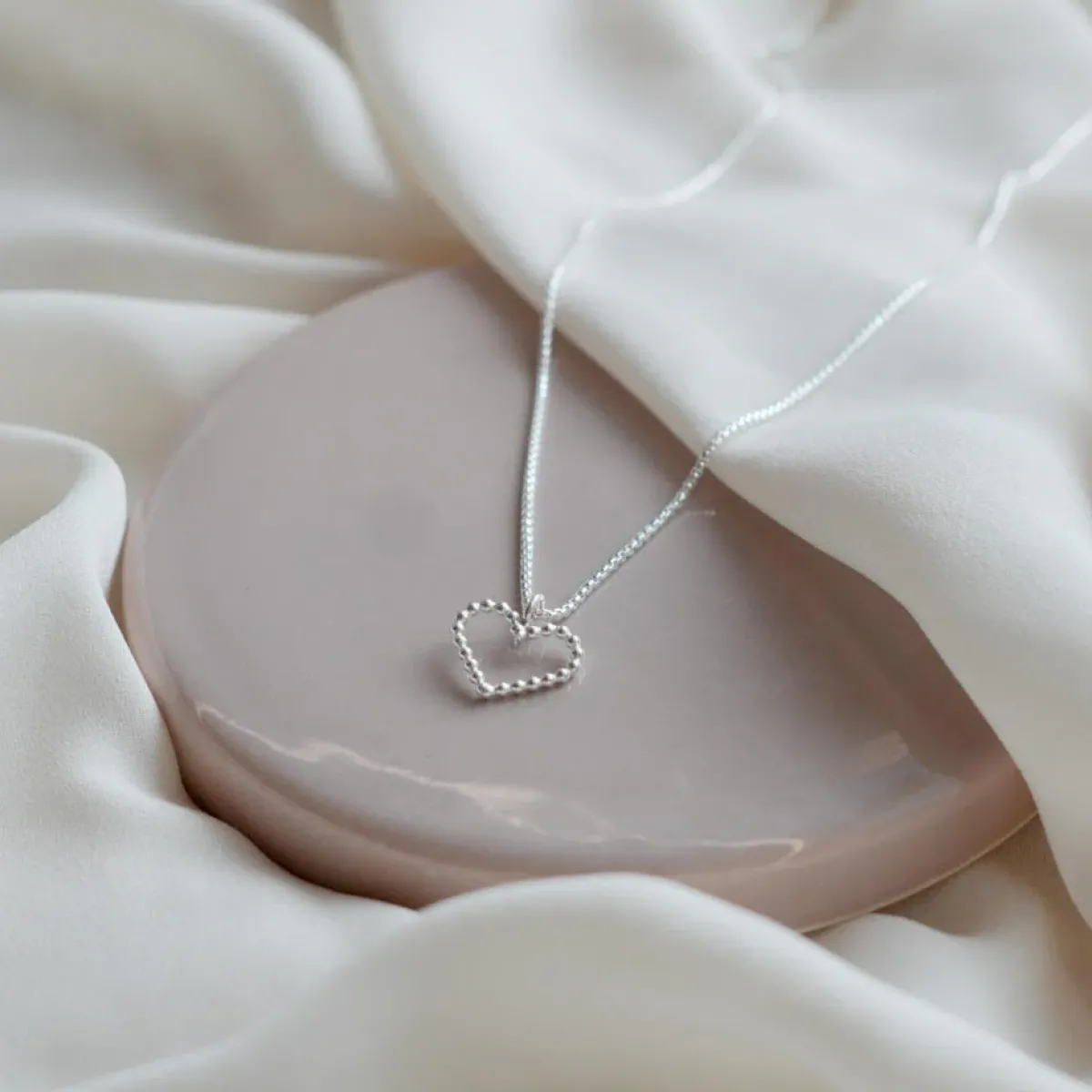 Avaimenperät|Korut>LiLa Design Bubbel hjärta kaulakoru