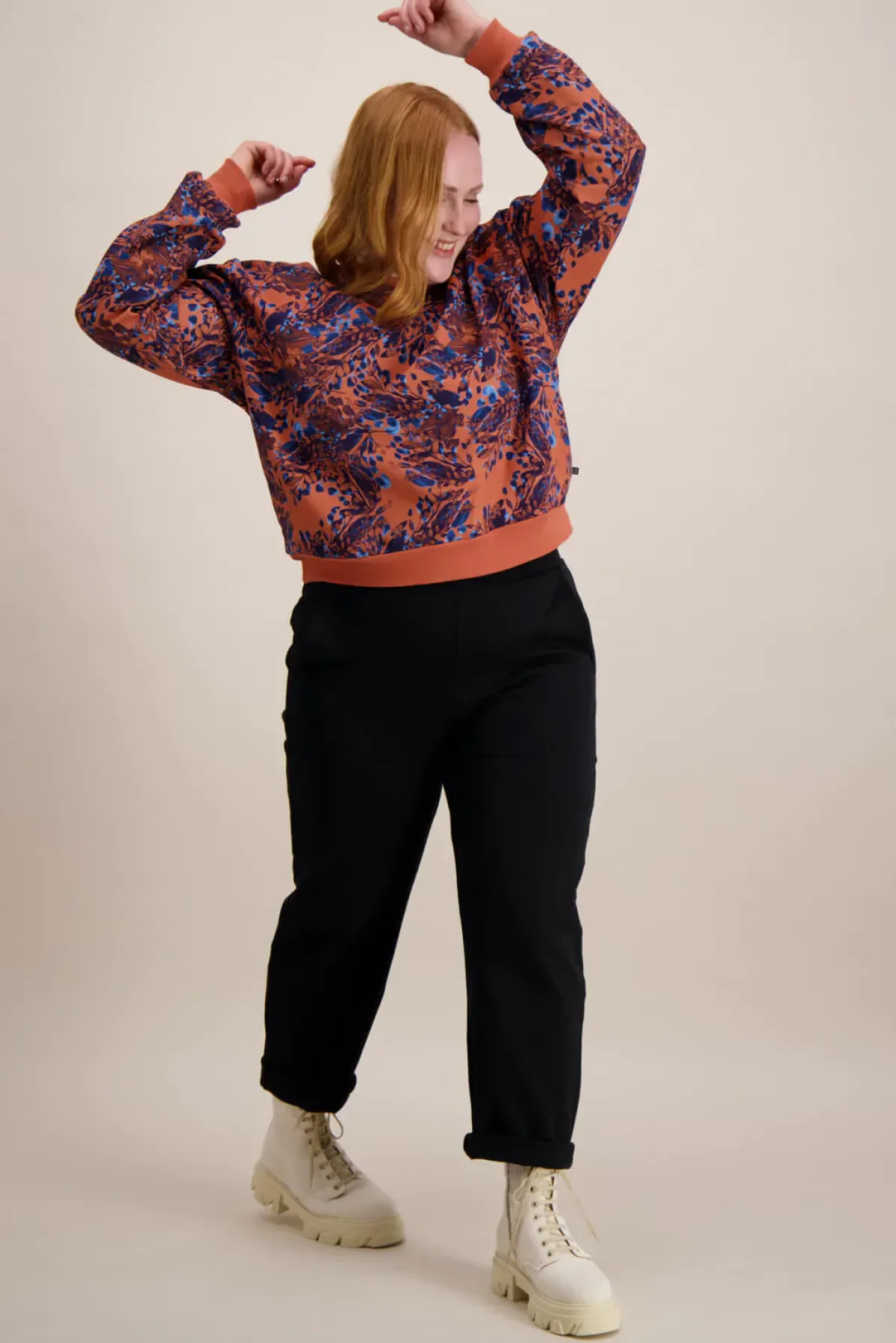 Housut|Oloasut>KAIKO Comfy Slacks - Black