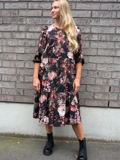 Hameet & Mekot>CUOSI DANIELLA Viskoosimekko - Roosa