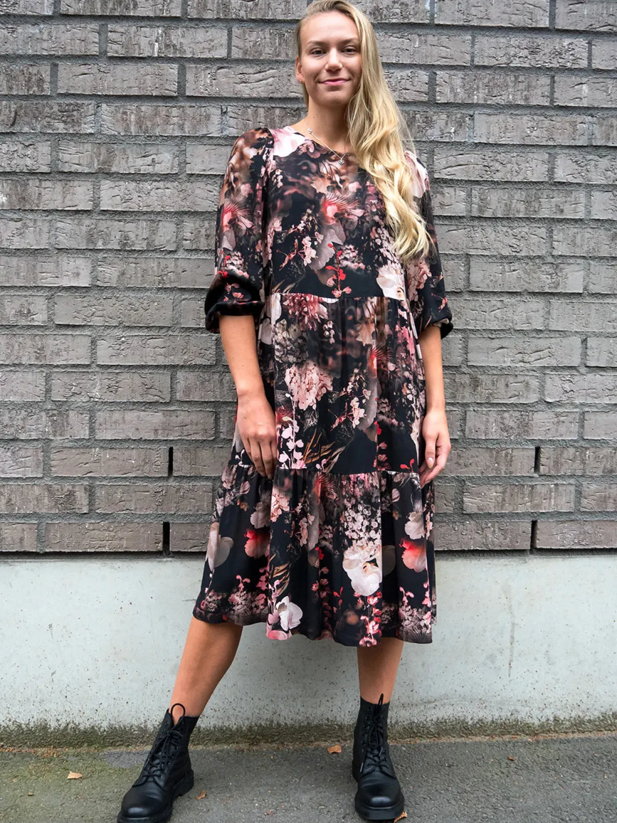Hameet & Mekot>CUOSI DANIELLA Viskoosimekko - Roosa
