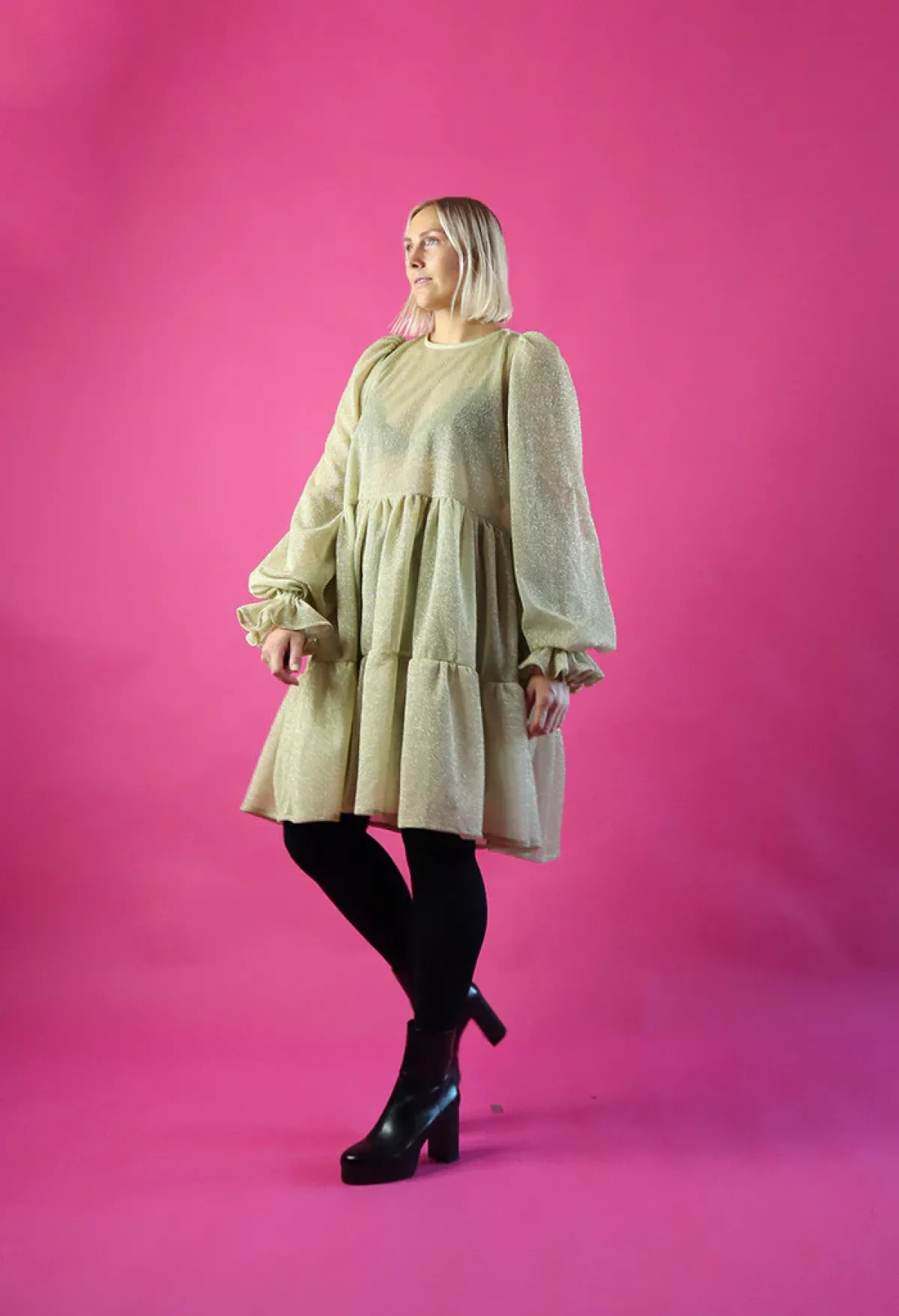 Hameet & Mekot>Miia Halmesmaa Dishy Dress - Glitter Valkokulta