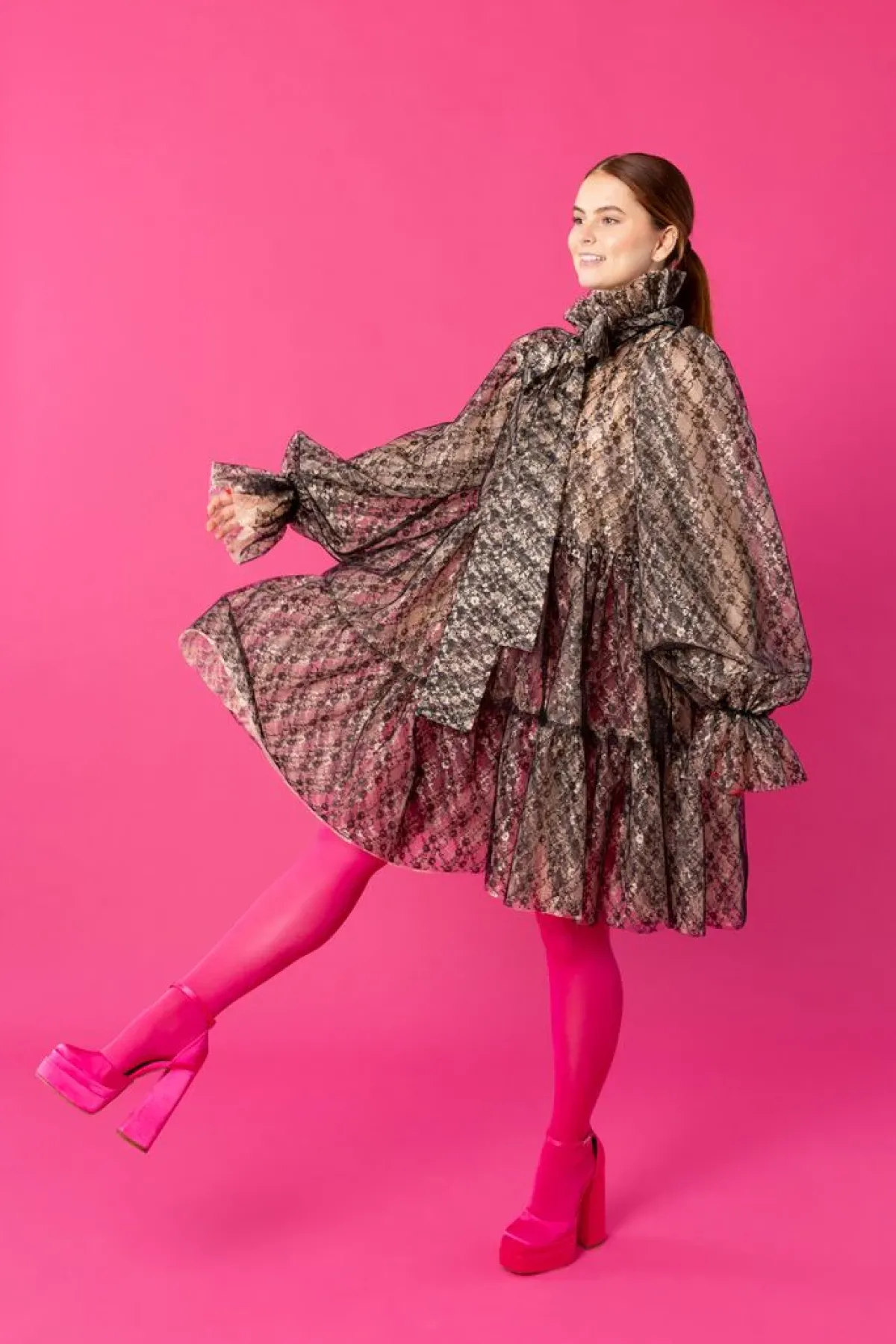 Hameet & Mekot>Miia Halmesmaa Dishy Dress - Lace Black/Nude