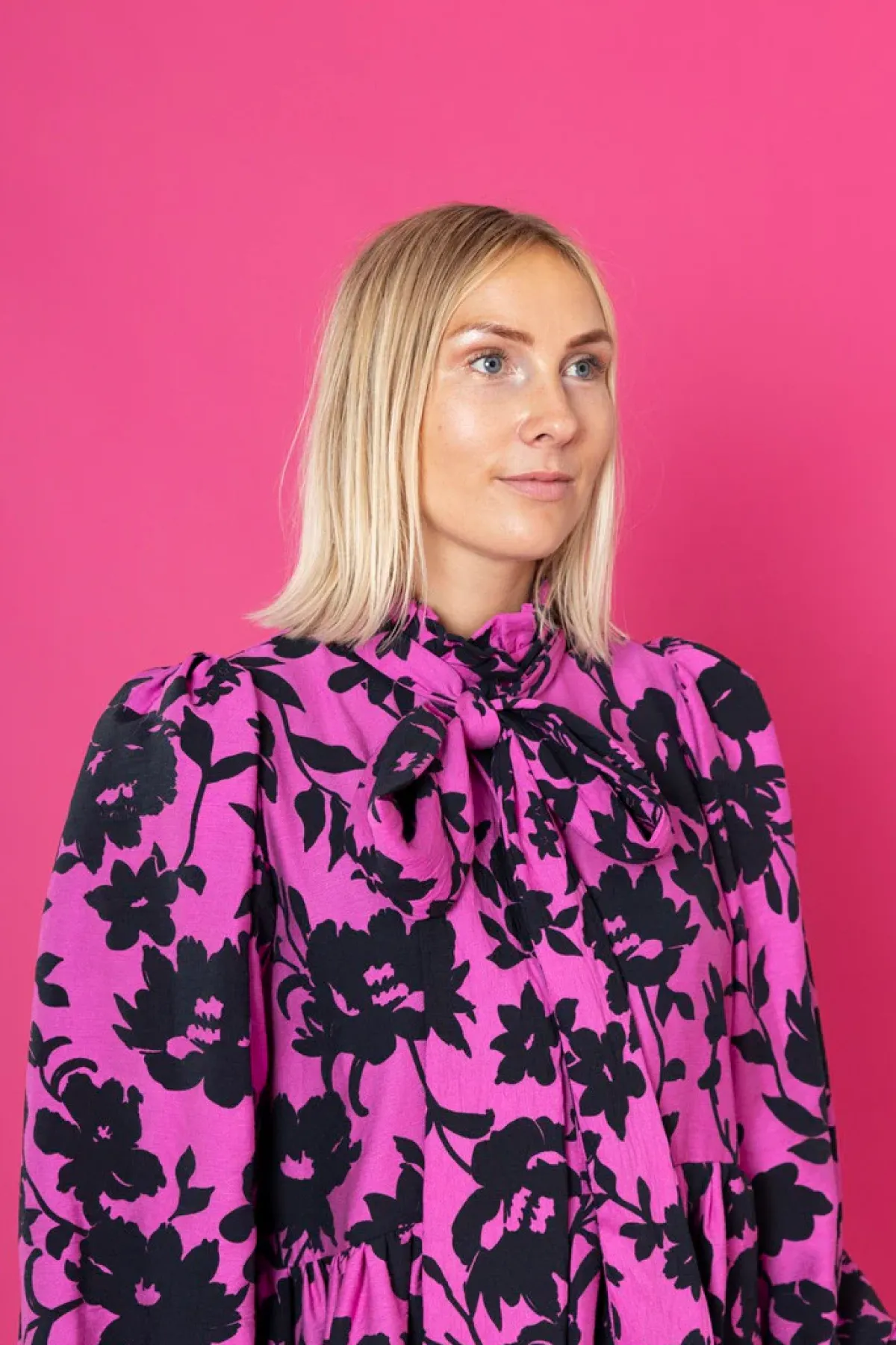 Hameet & Mekot>Miia Halmesmaa Dishy Dress - Pinkki Kukka