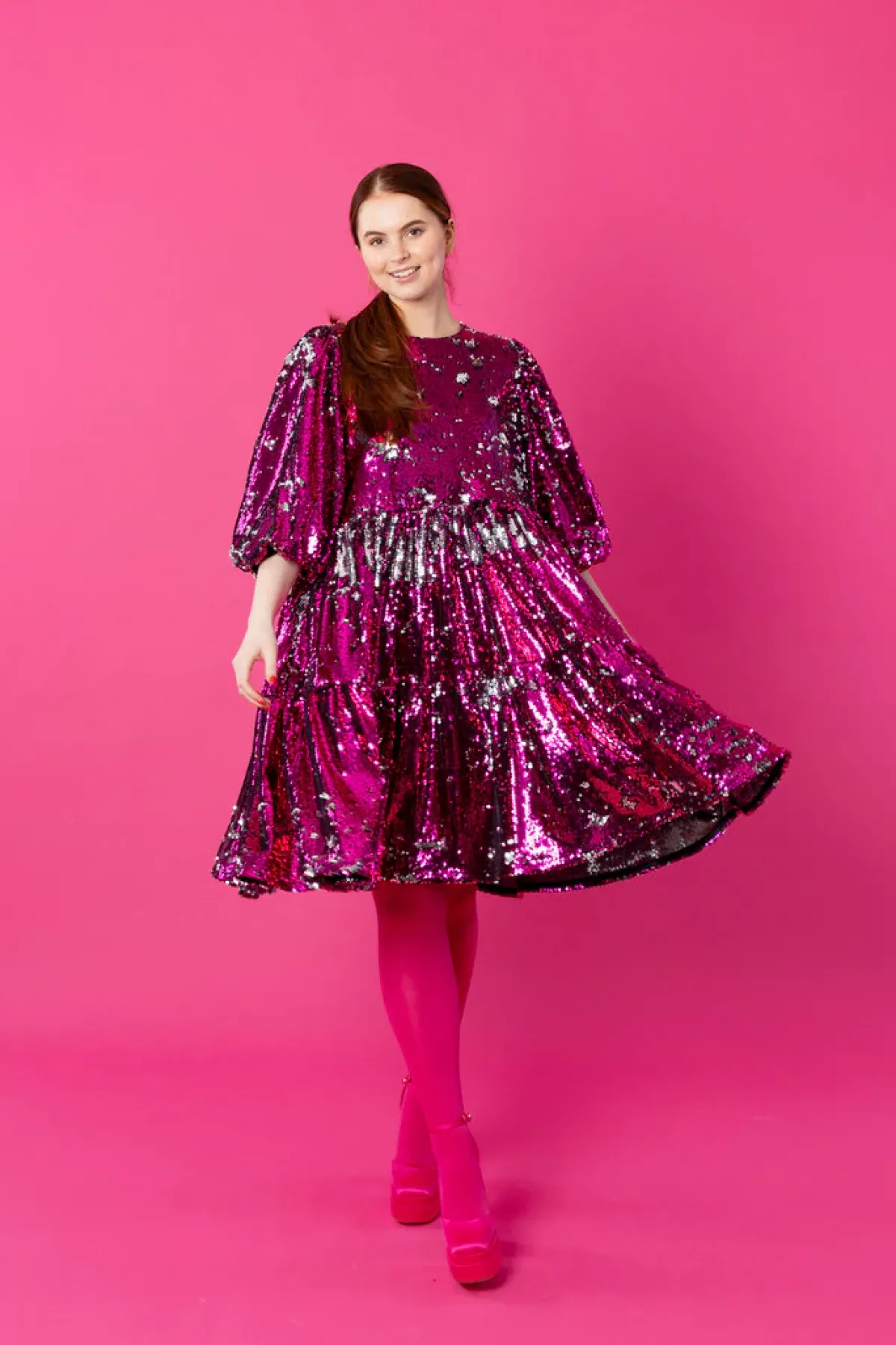 Hameet & Mekot>Miia Halmesmaa Dishy Dress - Pinkki Paljetti XL/XXL