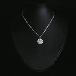 Avaimenperät|Korut>Laura Vartio Double Smiley Pendant