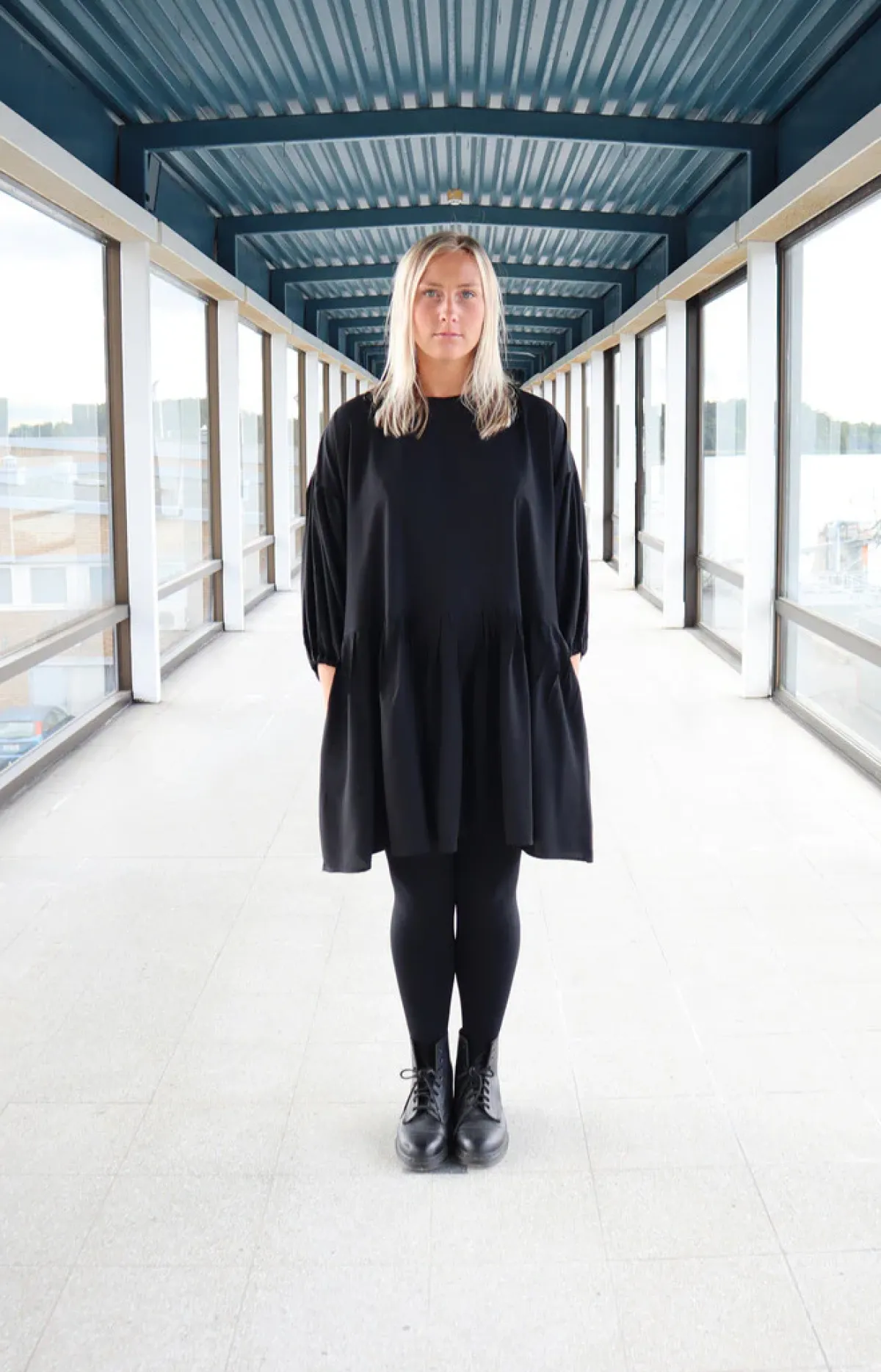 Hameet & Mekot>Miia Halmesmaa Flirty Dress Puff Sleeve - Black