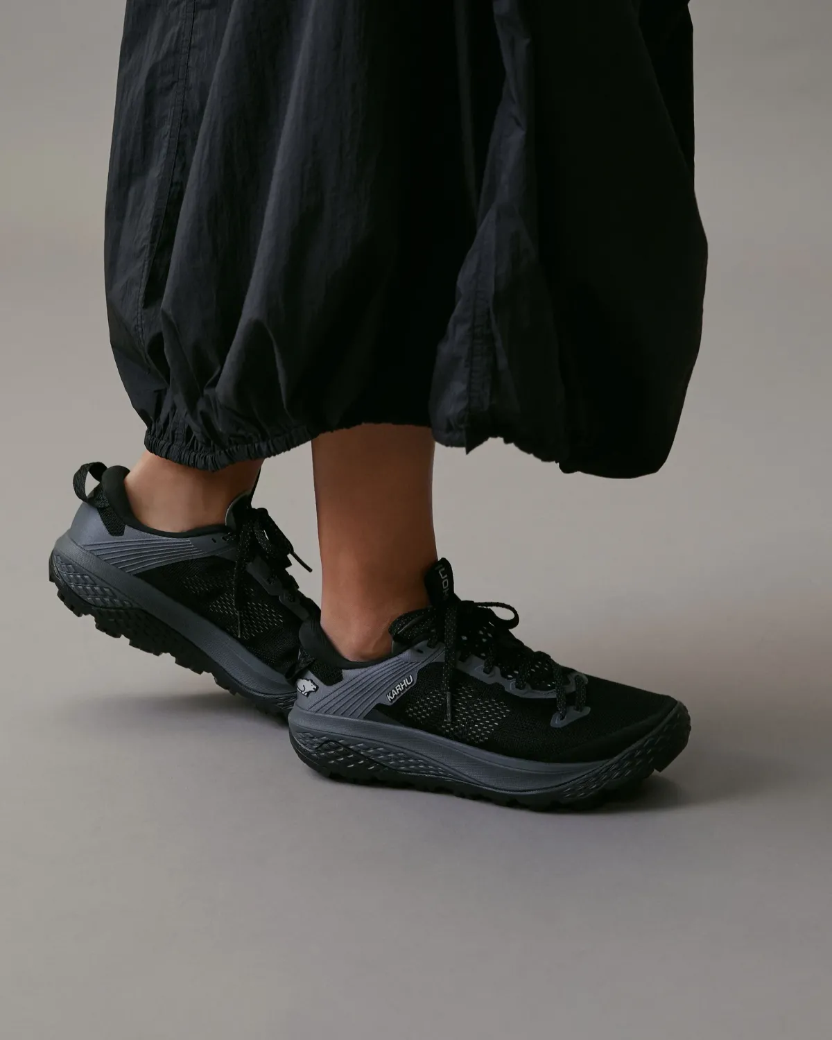 Kengät|Avaimenperät>Karhu Ikoni Trail Wr - Black/Black