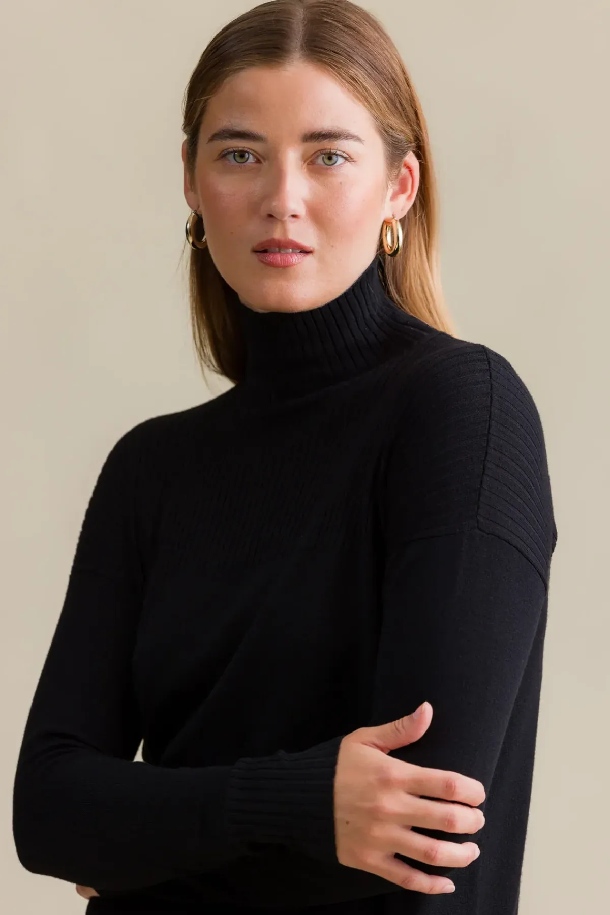 Löydöt|Neuleet>Voglia Maribel Neulemekko - Musta