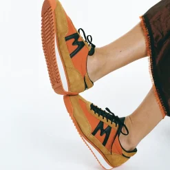 Kengät|Avaimenperät>Karhu Mestari - Jaffa Orange / Black