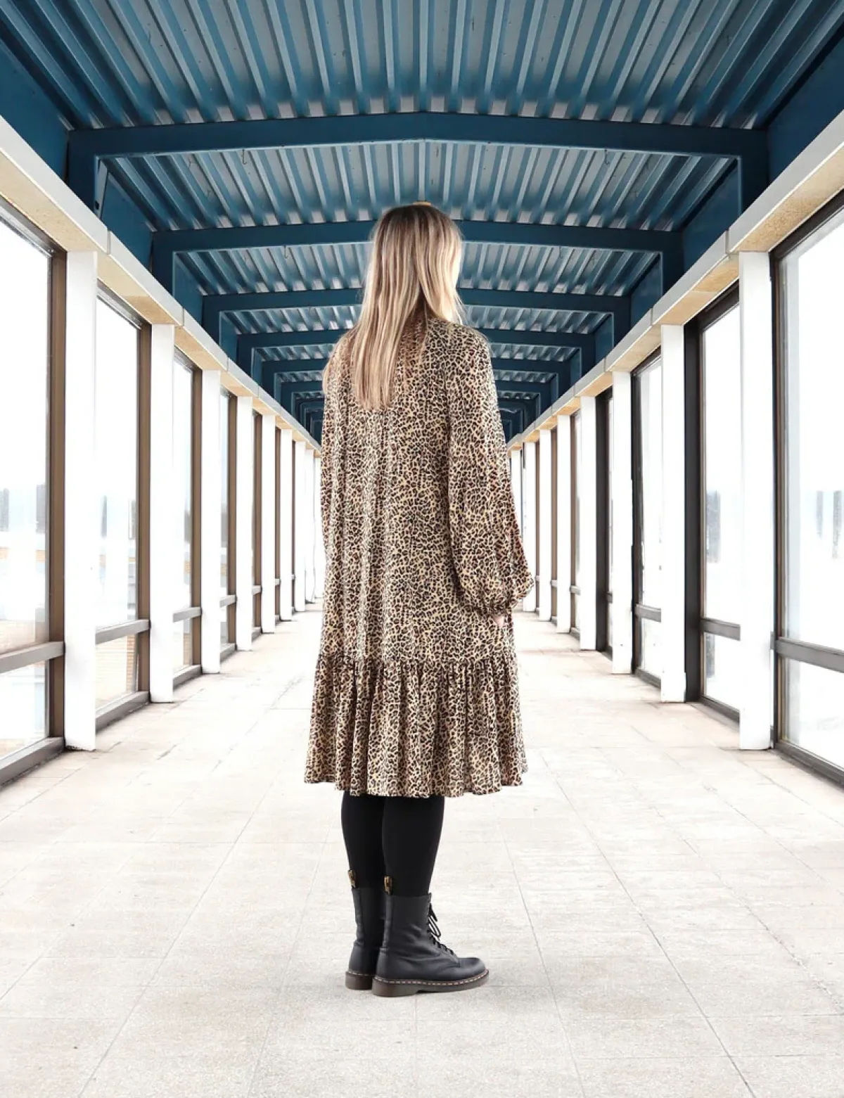 Hameet & Mekot>Miia Halmesmaa Paitamekko - Beige Leo