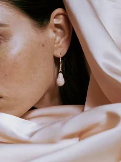 Avaimenperät|Korut>Paloina Pear Hoops - Beige Silver