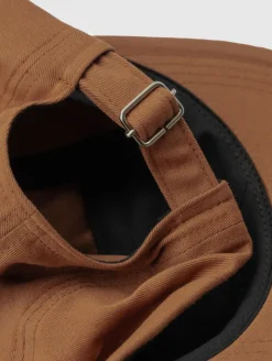 Hatut & Lippikset|Avaimenperät><noscript><img width=