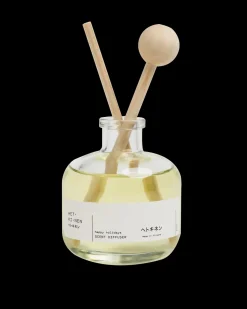 Huonetuoksut>Hetkinen Scent diffuser happy holidays
