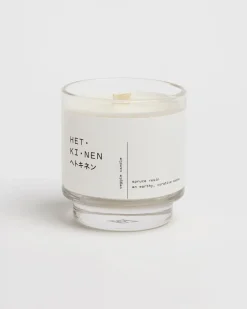 Kynttilät & Kynttilänjalat>Hetkinen Veggie candle spruce resin round