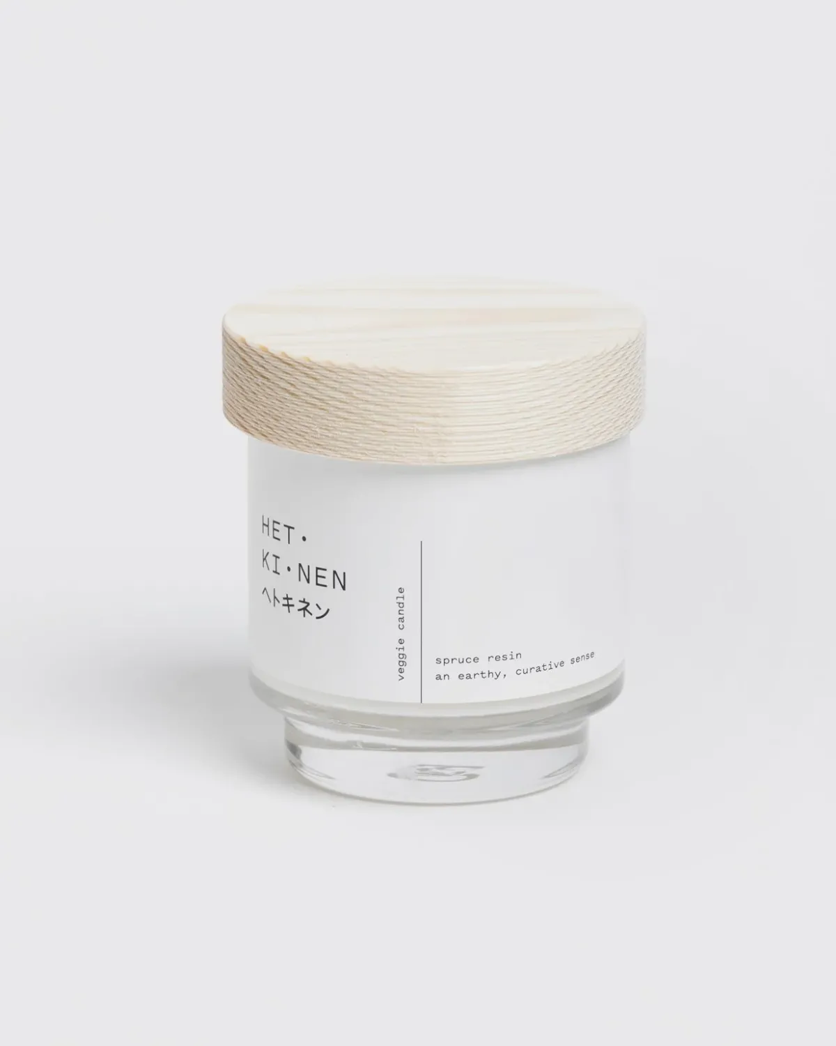 Kynttilät & Kynttilänjalat>Hetkinen Veggie candle spruce resin round